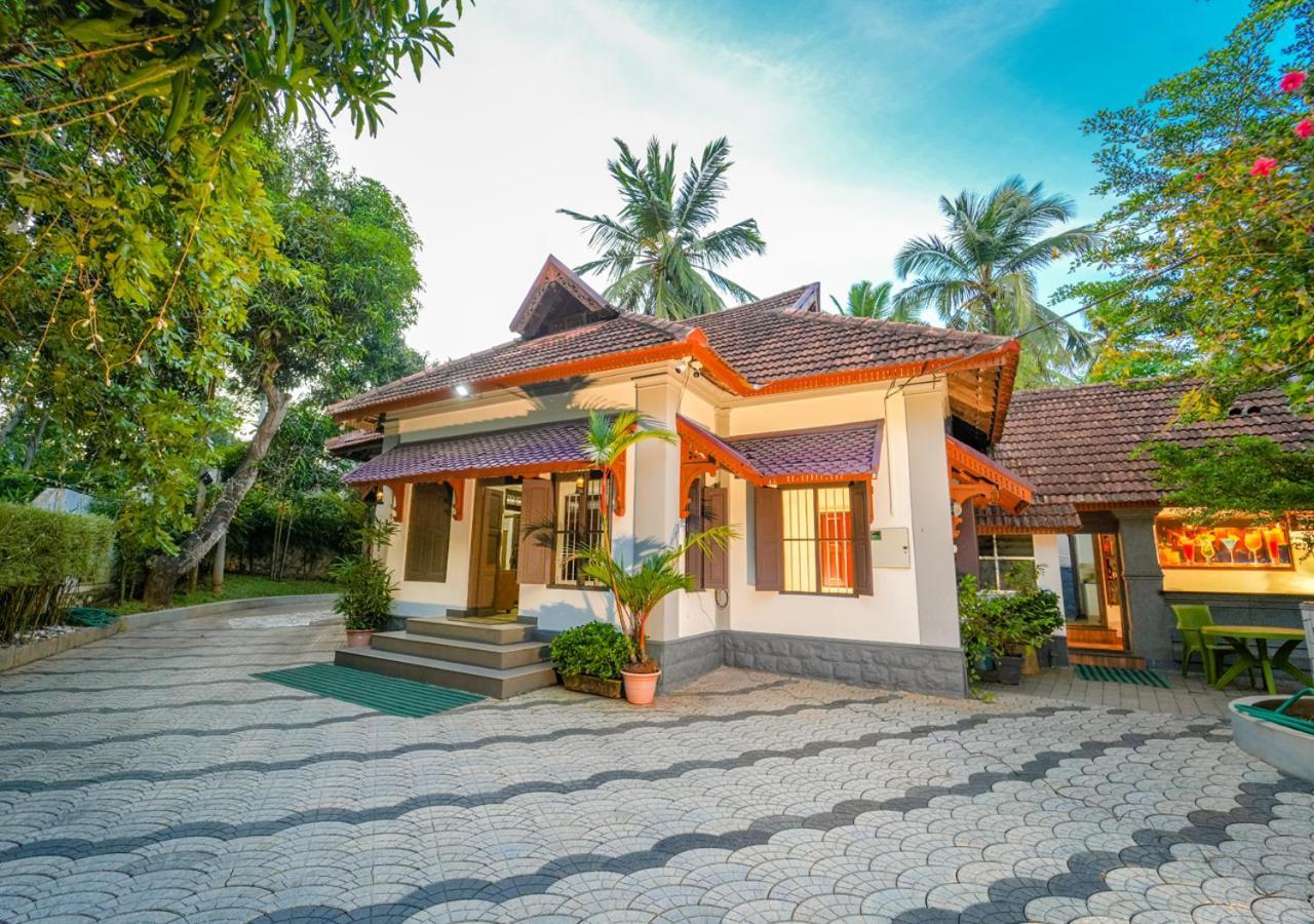 Pop Tavern Kovalam Beach Villa By Voye Homes Exterior photo